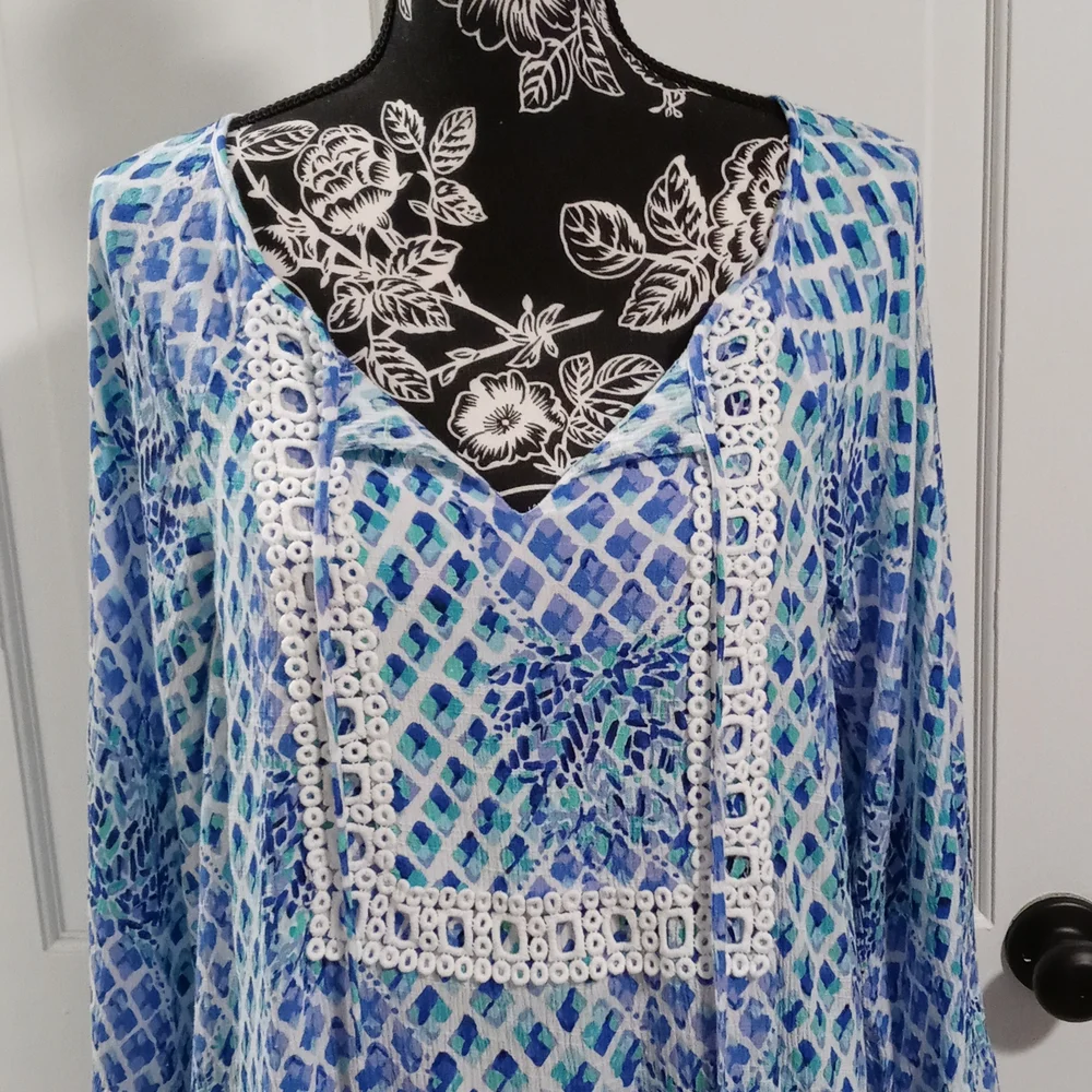 🆕 💙HTF Lilly Pulitzer💙 - Amisa Top